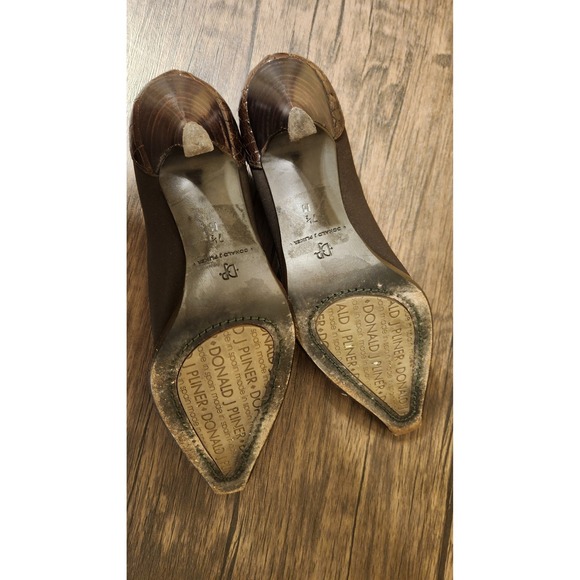 Donald Pliner Brown Stretch Fabric Pumps Snake Leather Heel Size 7.5 - Picture 7 of 7